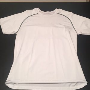 Metal vent tech t-shirt